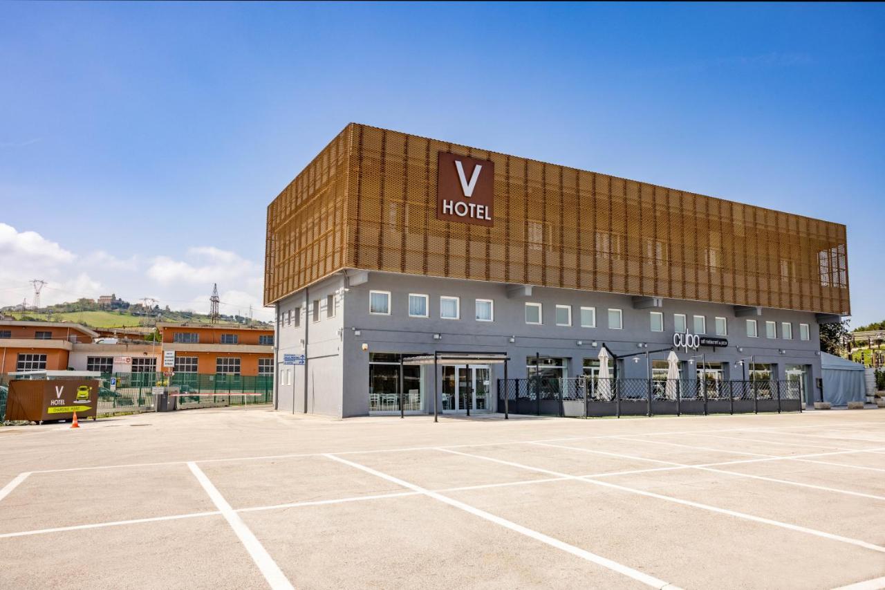 V Hotel أنكونا المظهر الخارجي الصورة