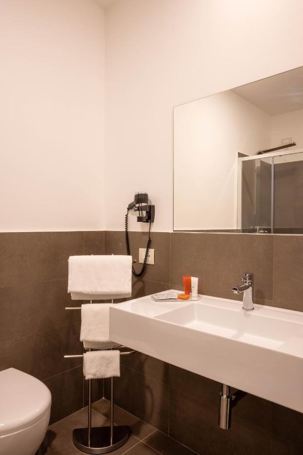 V Hotel أنكونا المظهر الخارجي الصورة