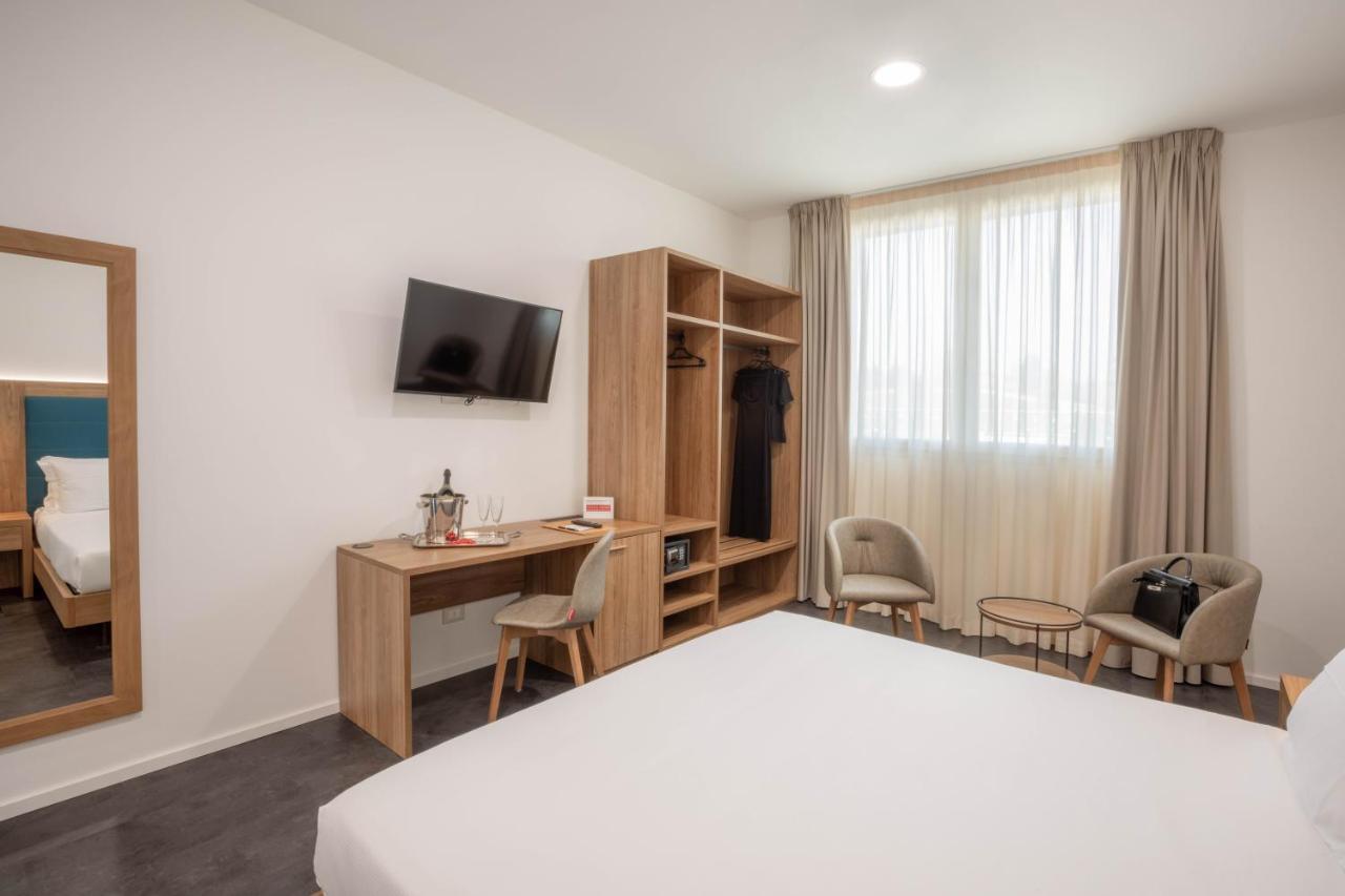 V Hotel أنكونا المظهر الخارجي الصورة