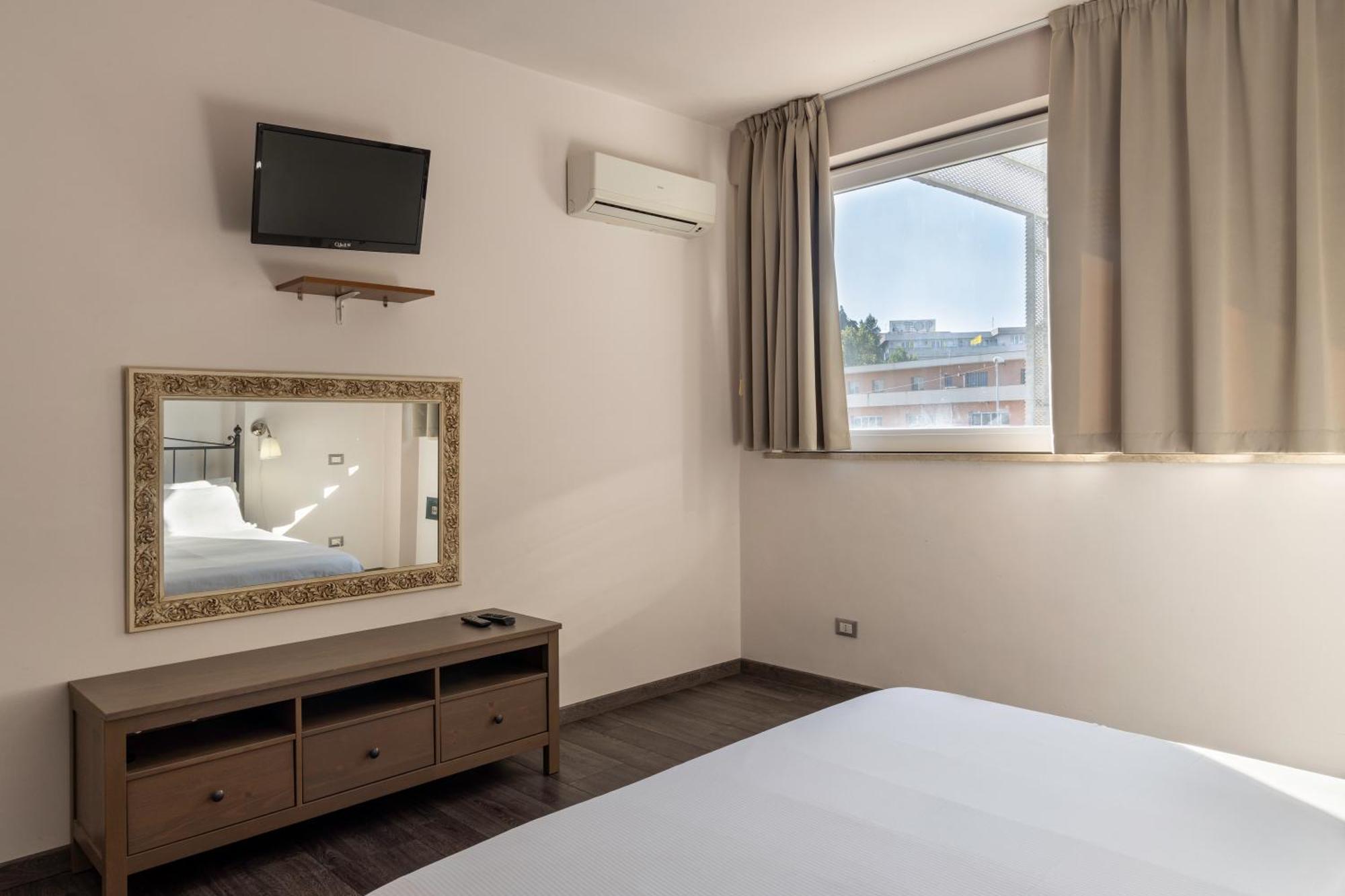 V Hotel أنكونا المظهر الخارجي الصورة